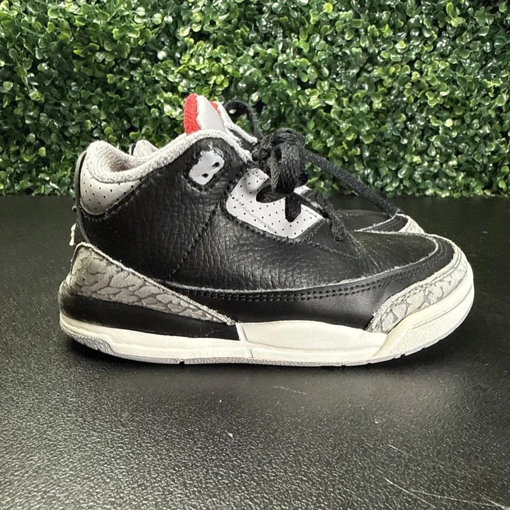 Jordan Air Jordan 3 Retro Shoes Toddler Size 9C Black Cement Boys DM0968-010